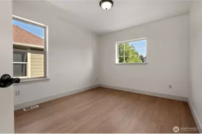 15302 84th Avenue E, Puyallup, WA 98375 - Photo 3