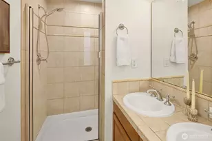 746 Boylston Ave E, Seattle, WA 98102 - Photo 27