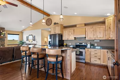 29701 Telford Road N, Davenport, WA 99122 - Photo 11
