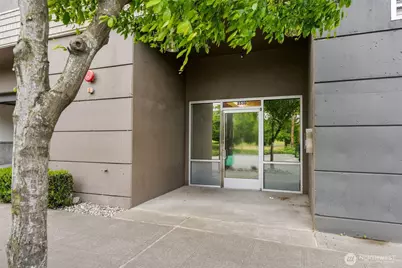 2530 Fifteenth Avenue W #410, Seattle, WA 98119 - Photo 21