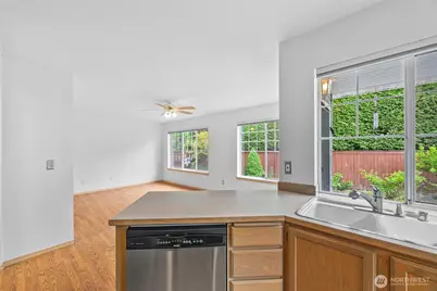 7608 145th Avenue Ct E, Sumner, WA 98390 - Photo 13