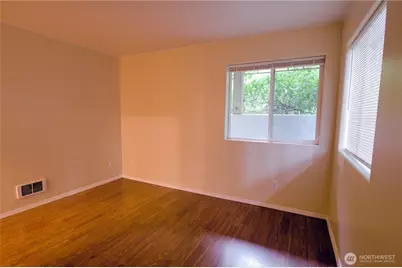 3990 129th Place SE #C106, Bellevue, WA 98006 - Photo 11