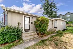 9251 N Ashworth Ave N, Seattle, WA 98103 - Photo 3