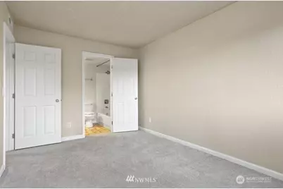 14331 124th Avenue NE #C33, Kirkland, WA 98034 - Photo 13