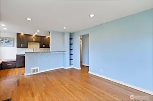 2905 E Olive St, Seattle, WA 98122 - Photo 7