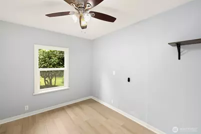 11513 Jovita Blvd E, Edgewood, WA 98372 - Photo 7
