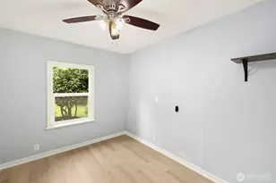 11513 Jovita Blvd E, Edgewood, WA 98372 - Photo 7