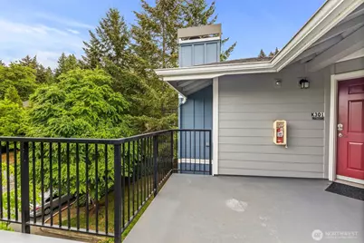 3915 SE 243rd Place SE #K301, Bothell, WA 98021 - Photo 3