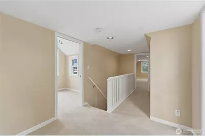 3217 36th Avenue W, Seattle, WA 98199 - Photo 15