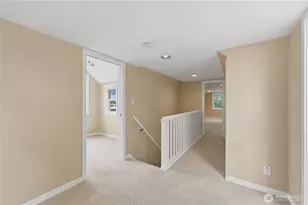3217 36th Ave W, Seattle, WA 98199 - Photo 15