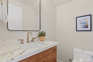 1400 Bellevue Way SE, Bellevue, WA 98004 - Photo 17