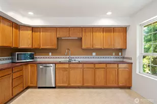 305 Blueberry Hill Rd, Port Ludlow, WA 98365 - Photo 11