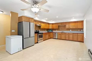 305 Blueberry Hill Rd, Port Ludlow, WA 98365 - Photo 9