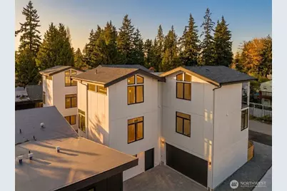 14033 Densmore Avenue N, Seattle, WA 98133 - Photo 1
