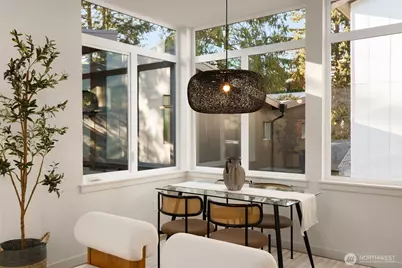 14033 Densmore Avenue N, Seattle, WA 98133 - Photo 3