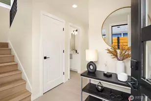 319 NW 87th St, Seattle, WA 98117 - Photo 3