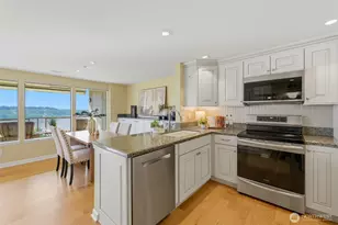 3016 N Narrows Dr, Tacoma, WA 98407 - Photo 11