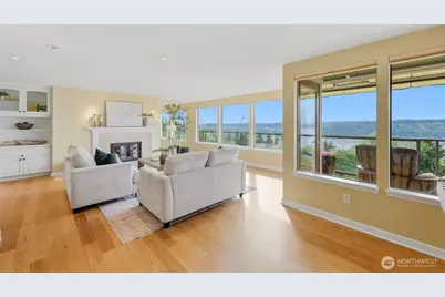 3016 N Narrows Drive #315, Tacoma, WA 98407 - Photo 3