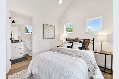 8126 12th Avenue SW, Seattle, WA 98106 - Photo 17
