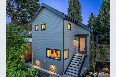 8126 12th Avenue SW, Seattle, WA 98106 - Photo 1