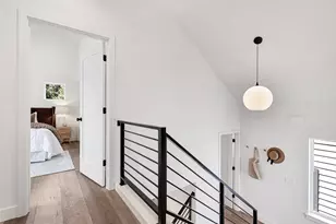 8126 12th Ave SW, Seattle, WA 98106 - Photo 13