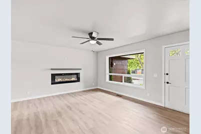 418 S 190th Street, Burien, WA 98148 - Photo 3