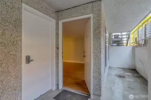 4324 Phinney Ave N, Seattle, WA 98103 - Photo 11