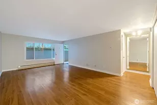 4324 Phinney Ave N, Seattle, WA 98103 - Photo 11