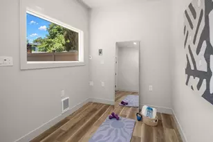 107 6th St South, Kirkland, WA 98033 - Photo 35