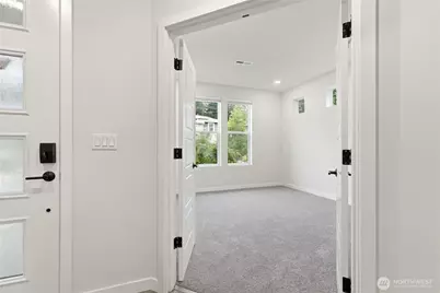 33207 SE Stevens Street, Black Diamond, WA 98010 - Photo 5