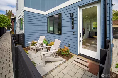 713 B N 70th Street, Seattle, WA 98103 - Photo 1