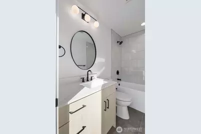 518 N 102nd Street, Seattle, WA 98133 - Photo 11
