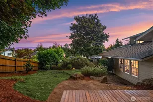 15003 NE 10th Pl, Bellevue, WA 98007 - Photo 23