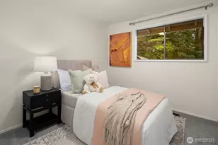 15003 NE 10th Pl, Bellevue, WA 98007 - Photo 19