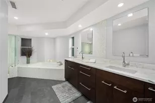 11122 NE 41st Dr, Kirkland, WA 98033 - Photo 21