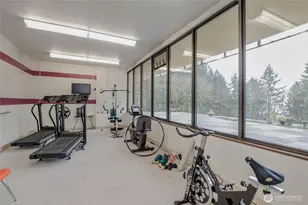 1910 Evergreen Park Dr SW, Olympia, WA 98502 - Photo 17