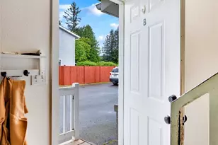 7511 59th Dr NE, Marysville, WA 98270 - Photo 5