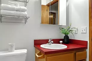 3836 NE 96th St, Seattle, WA 98115 - Photo 29