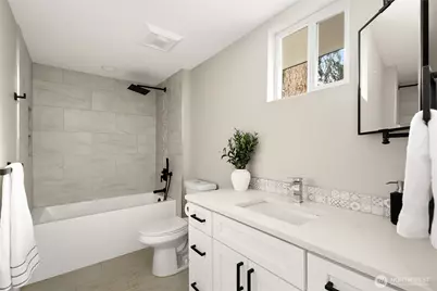 1402 N 136th Street, Seattle, WA 98133 - Photo 19