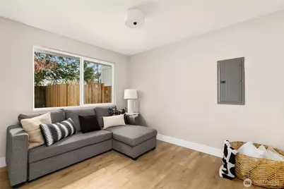 1402 N 136th Street, Seattle, WA 98133 - Photo 15