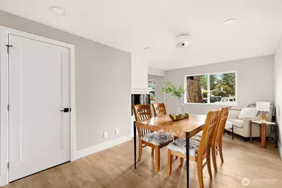 1402 N 136th Street, Seattle, WA 98133 - Photo 11