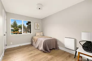 1402 N 136th St, Seattle, WA 98133 - Photo 17