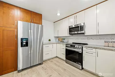 519 S 321st Street #6D, Federal Way, WA 98003 - Photo 7