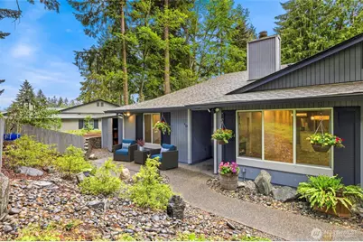 519 S 321st Street #6D, Federal Way, WA 98003 - Photo 1