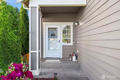 4915 NE 5th Street, Renton, WA 98059 - Photo 3