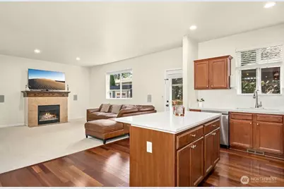 4915 NE 5th Street, Renton, WA 98059 - Photo 15