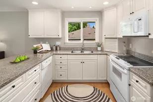9712 SE 41st, Mercer Island, WA 98040 - Photo 5