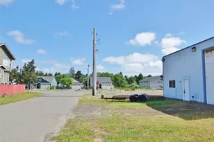 987 Beaver Ct SE, Ocean Shores, WA 98569 - Photo 3