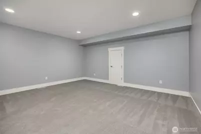 2989 NE Davis Loop, Issaquah, WA 98029 - Photo 33