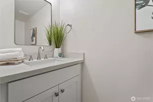 231 145th Pl SE, Bellevue, WA 98007 - Photo 17